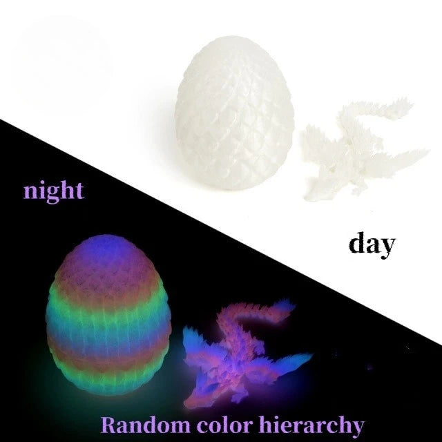 Dragon volant avec ailes dégradées et œuf imprimés en 3D.