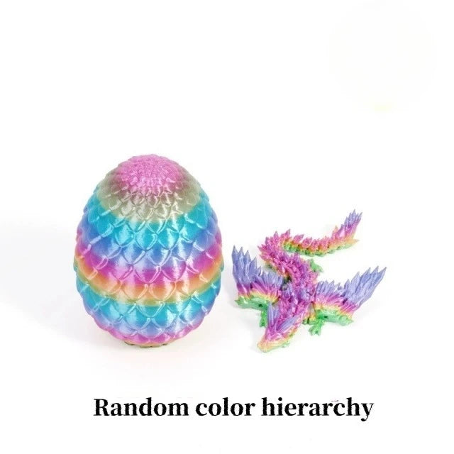 Dragon volant avec ailes dégradées et œuf imprimés en 3D.