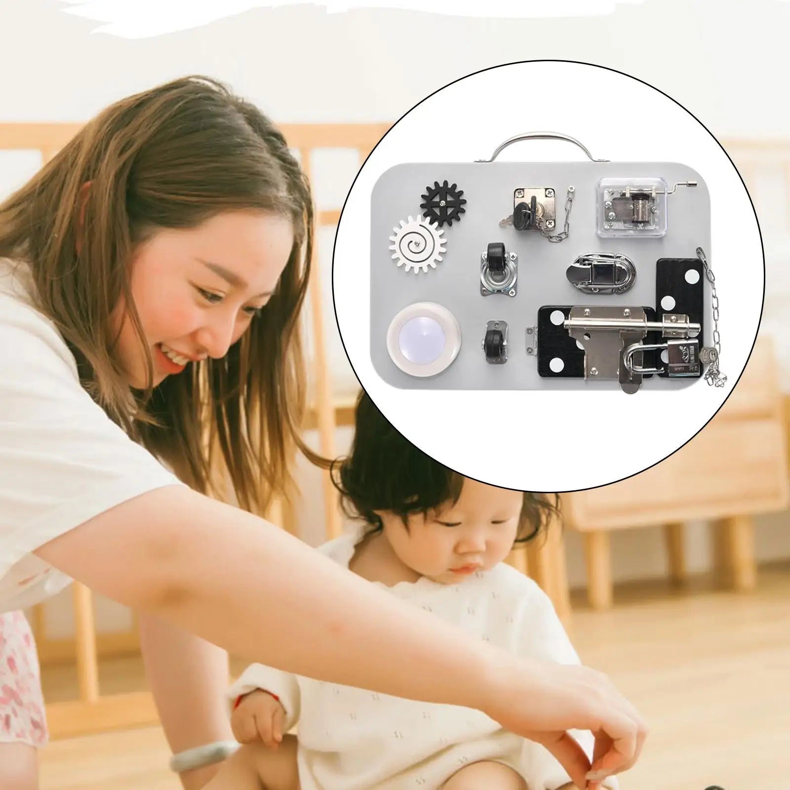 Tableau sensoriel (serrures, lampes, roues et engrenages).